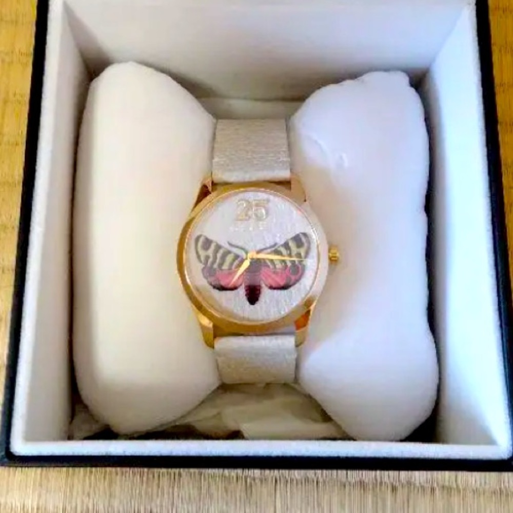 Beautiful WHITE Quartz Gucci Luxury Highend Watch with Swiss Movements - Picture 1 of 6